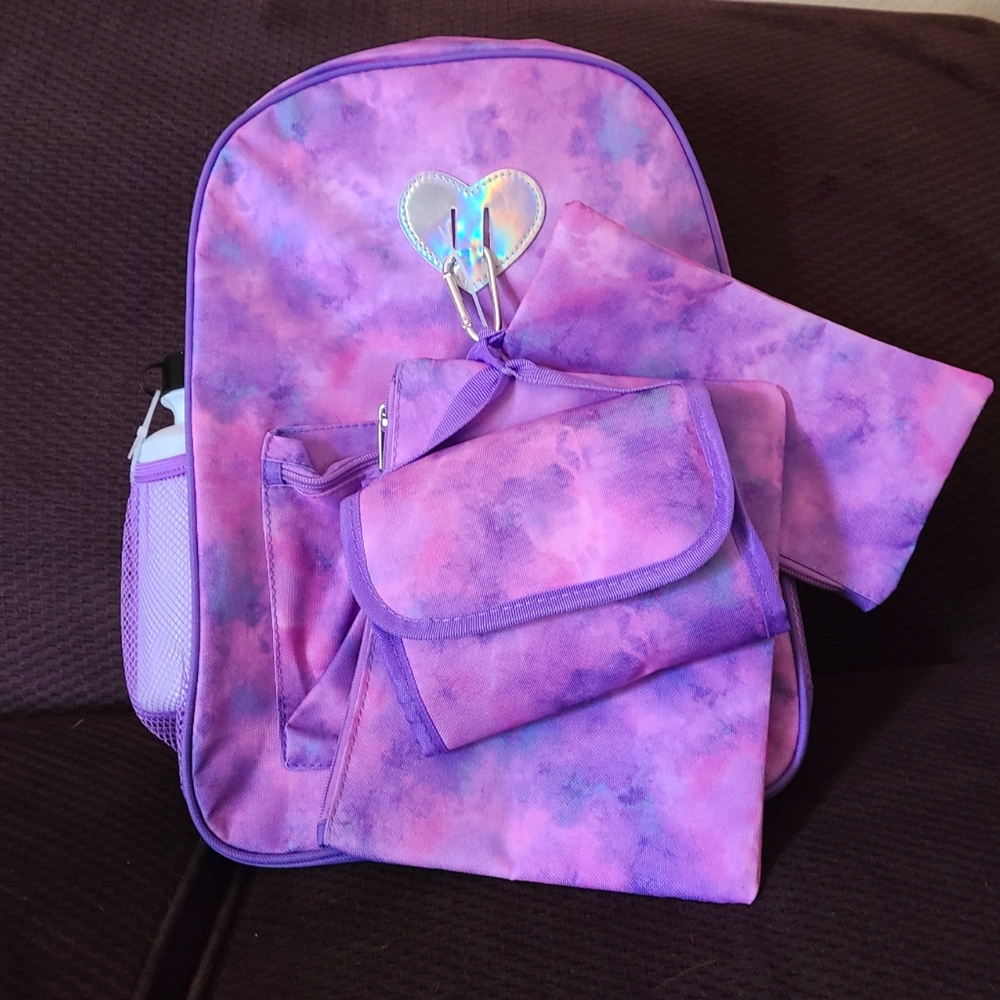 NWT 6 PC Nackpack set